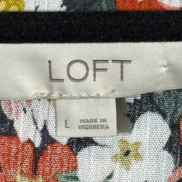 Loft size L pink floral knotted hem long sleeve v neck top - Picture 6 of 8